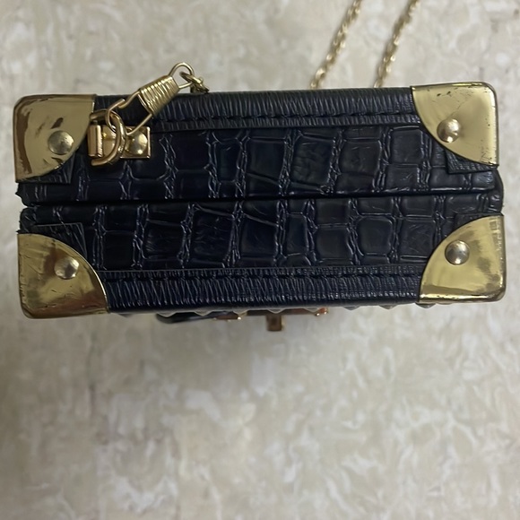 Aldo sling bag 💼 - Picture 5 of 15